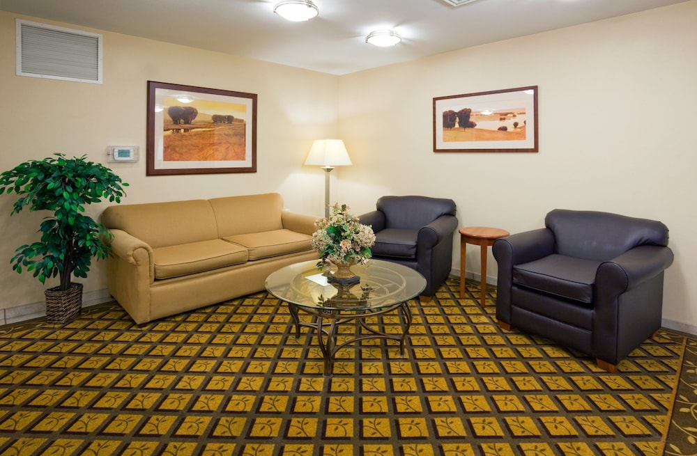 Candlewood Suites Milwaukee Brown Deer by IHG - photo 27
