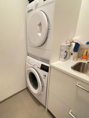 Modern and spacious 3 bedroom apartment in Kópavogur