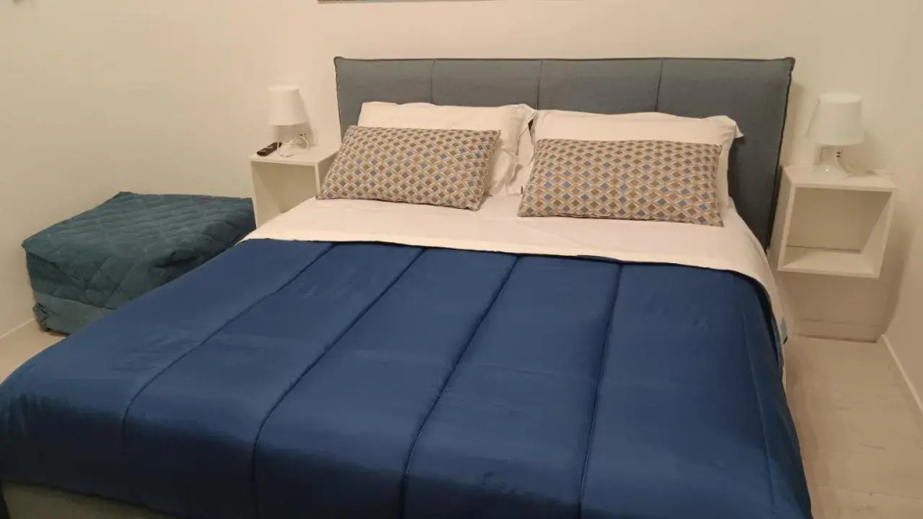 Victry's Houses Chiaia — 4-Star Luxury Hotel in Naples, Italy