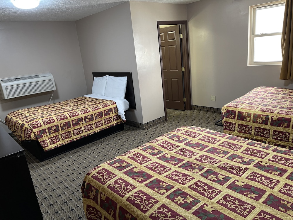 Economy Inn And Suites Ashtabula - photo 11