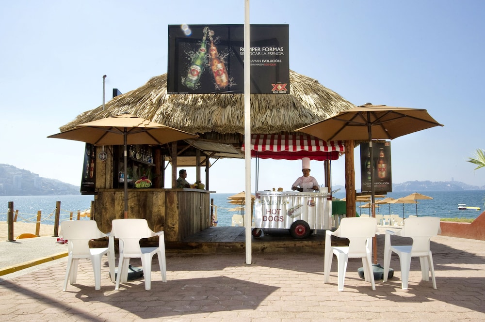 Beach bar