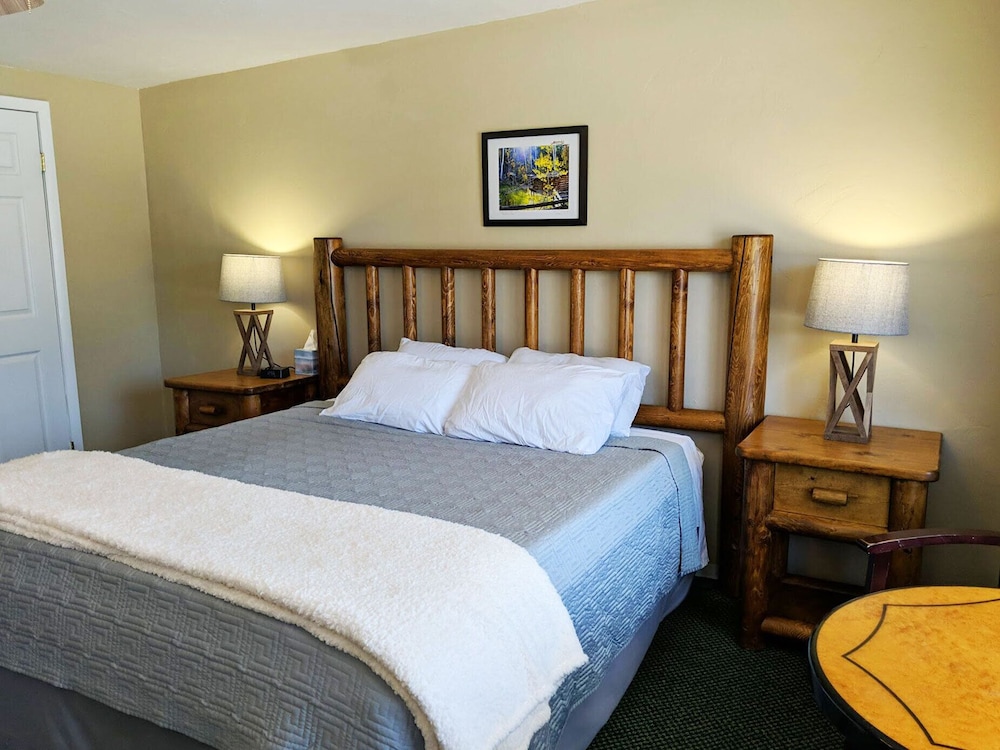 Paiute Trails Inn - photo 9