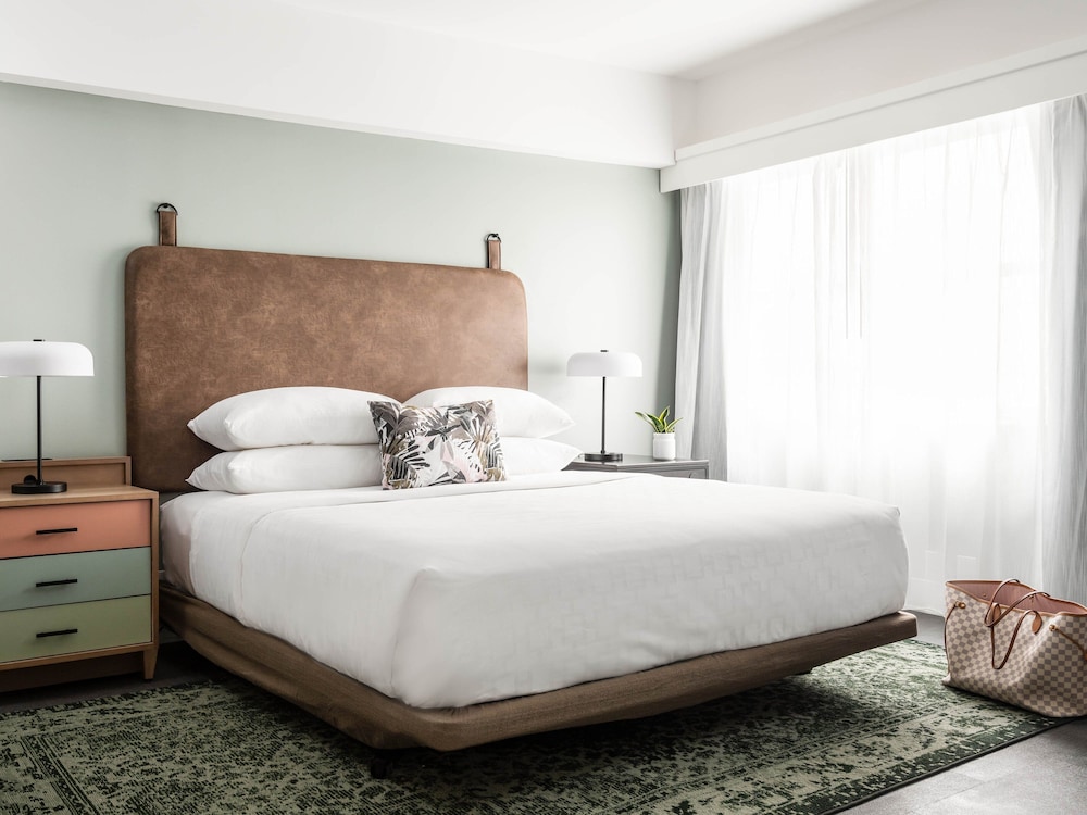 Hotel Indigo St Louis Central West End by IHG - photo 8