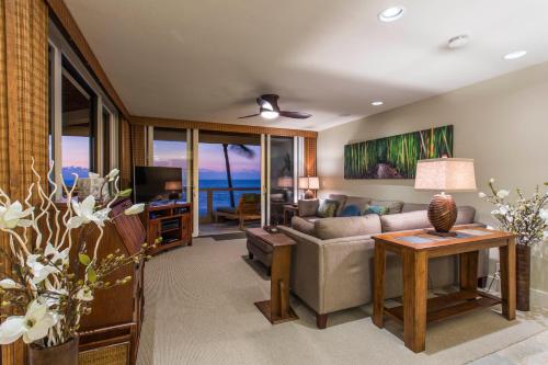 Surf and Racquet 1206 - photo 2