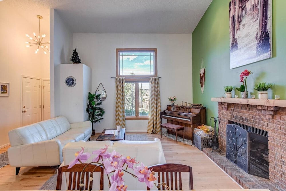 4BR Garden of the Gods Family Getaway - photo 24