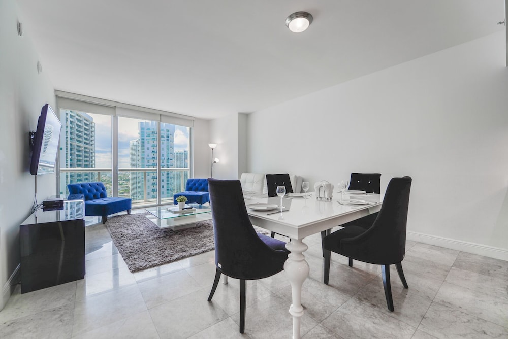 Icon Tower 3 — Miami — photo 2