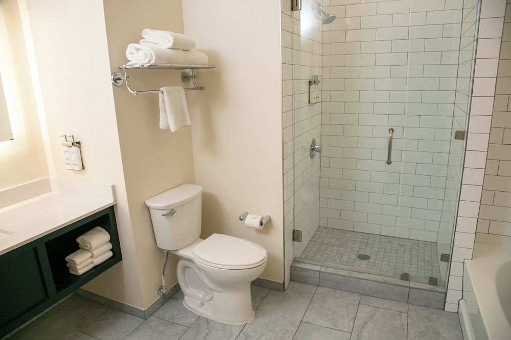 Holiday Inn New Orleans West Bank Tower by IHG - photo 22