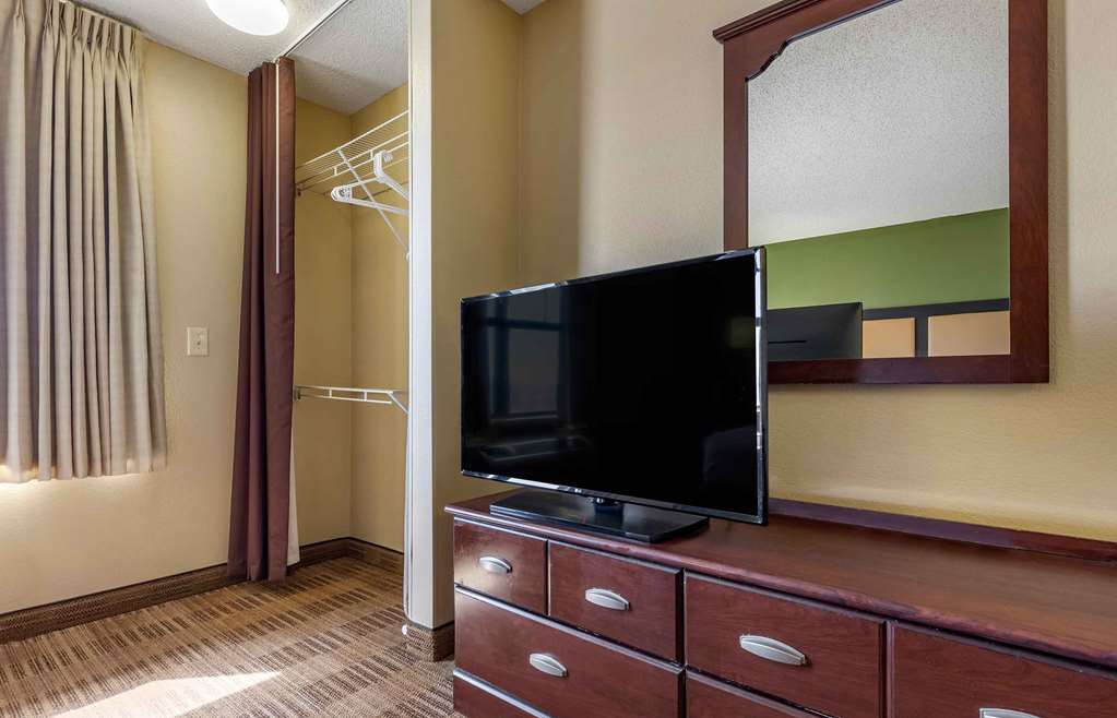 Extended Stay America Suites Austin Northwest Arboretum - photo 12
