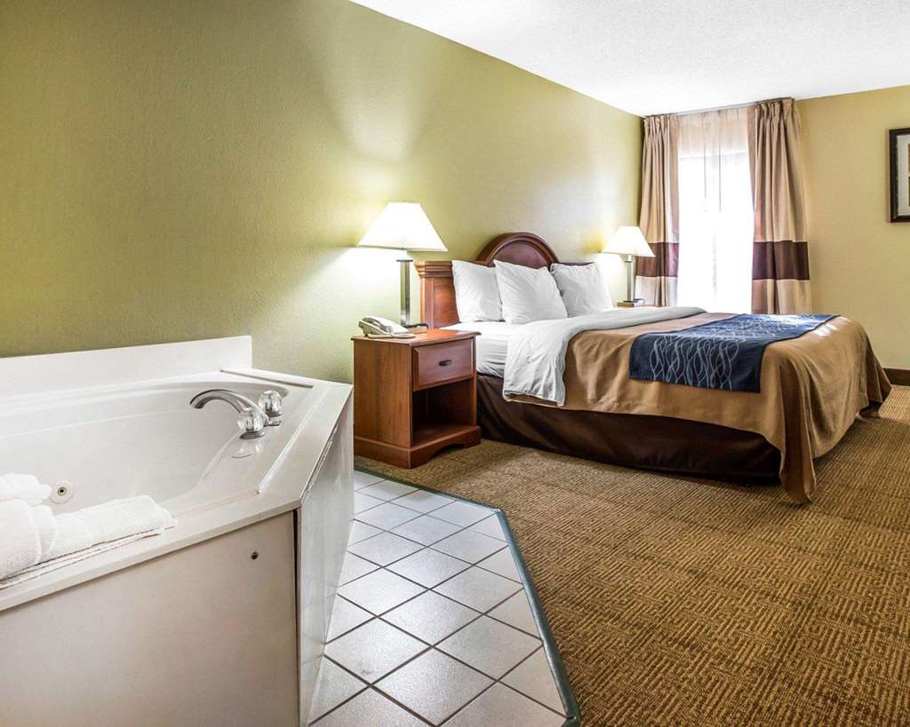Quality Inn Darien North Brunswick - photo 19