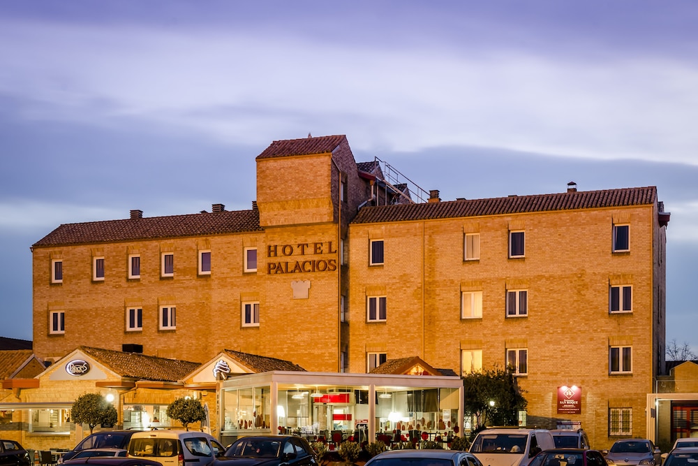 Hotel Palacios — Alfaro