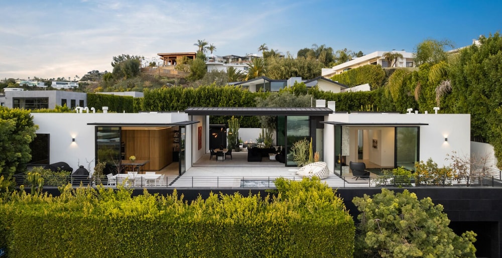 Blue Jay Hill — West Hollywood