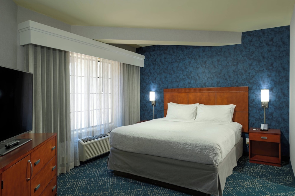Courtyard by Marriott Old Town - photo 12