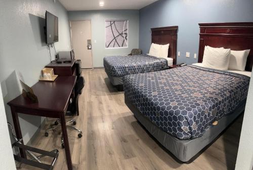Ozark Inn - photo 9