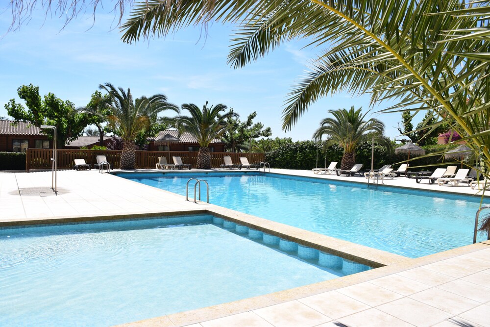 Camping Ribamar — 4-Star Luxury Hotel in Alcoceber, Spain