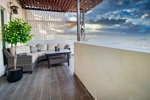 Modern Home with Parking 3ACs 1King & 3Queen Beds Netflix PayPerView — Tepic — photo 3