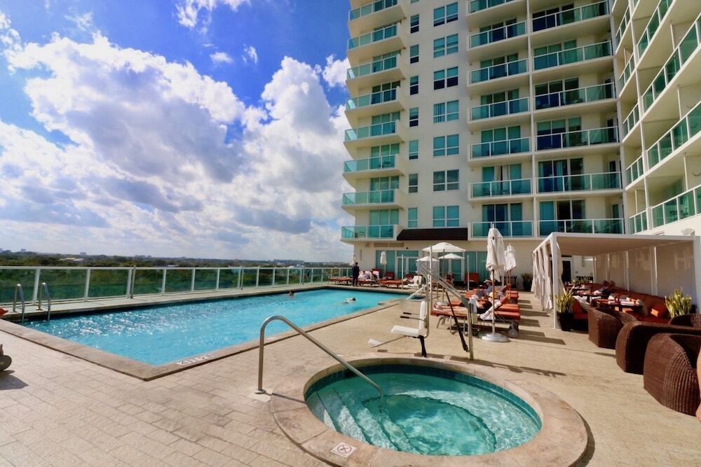 MIA Luxe Properties at Mutiny Park Condominium Hotel - photo 15