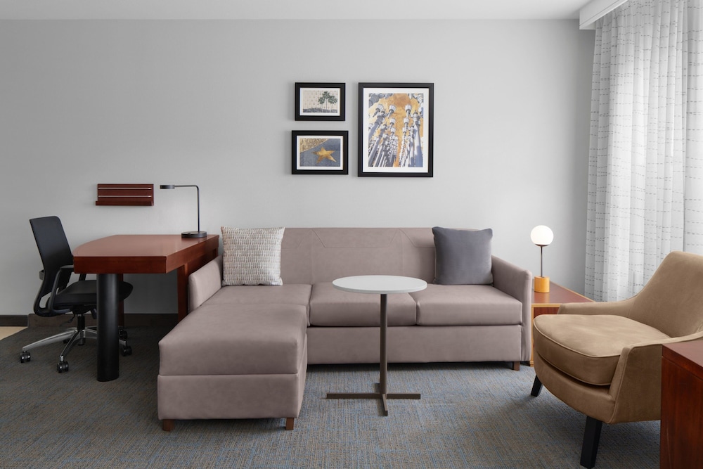 Residence Inn by Marriott Los Angeles Burbank Downtown - photo 19