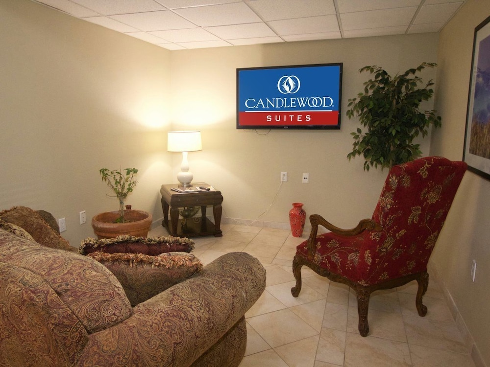 Candlewood Suites West Little Rock by IHG - photo 32