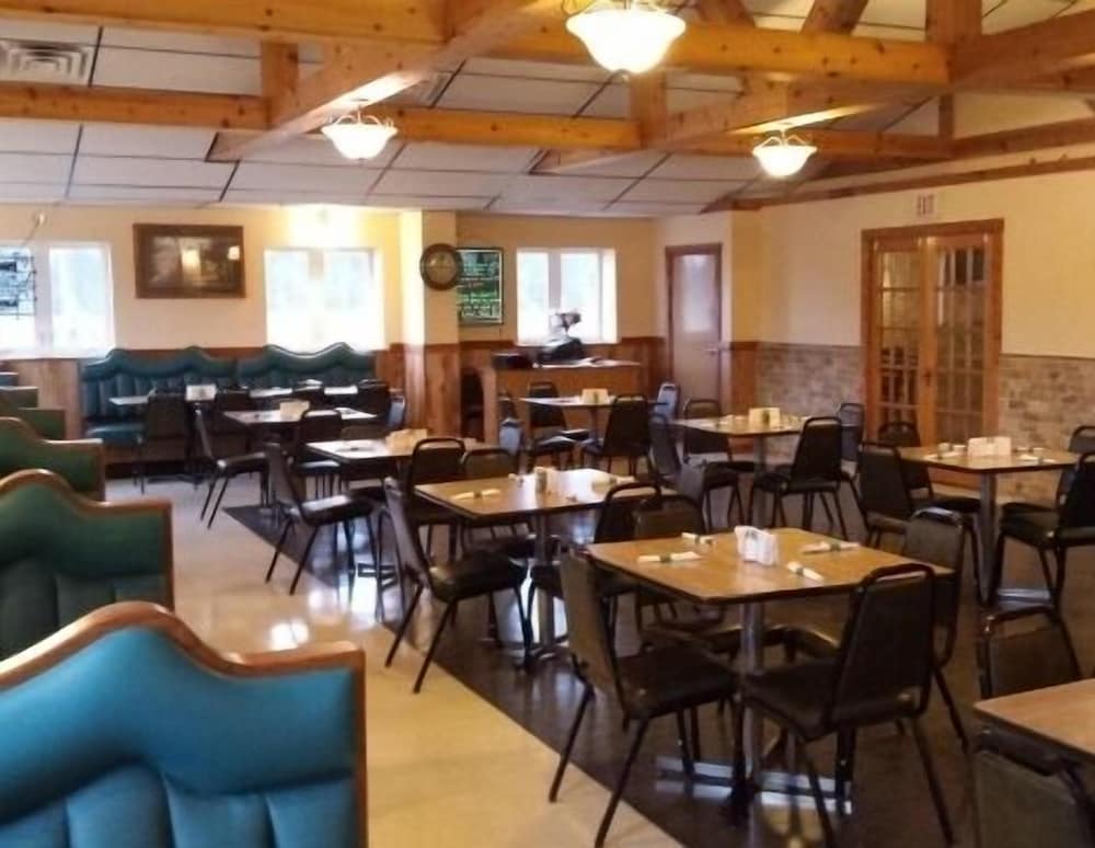 Inn of the Pines - photo 26