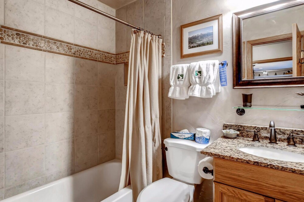 Ski Inn Condominiums by Resort Lodging Company - photo 74