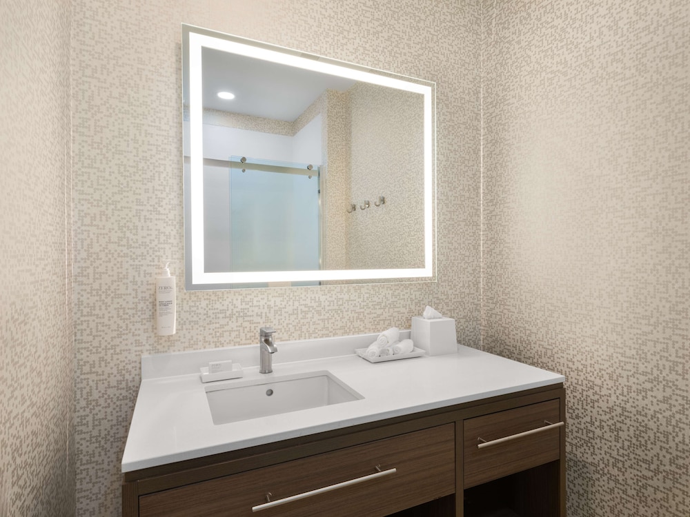 Home2 Suites by Hilton Round Rock Medical Center - photo 23