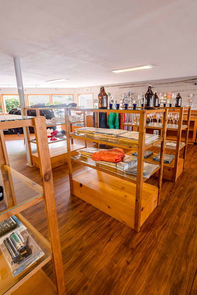 Jot's Resort - photo 102