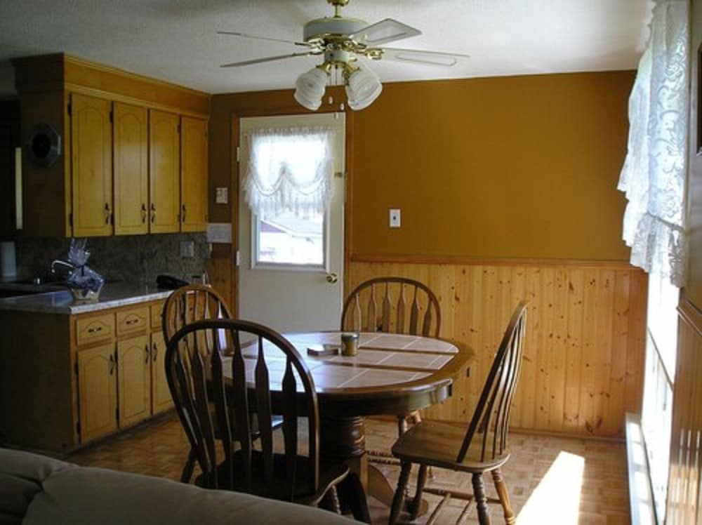 Gullivers Cove Oceanview Cottages — Digby — photo 5