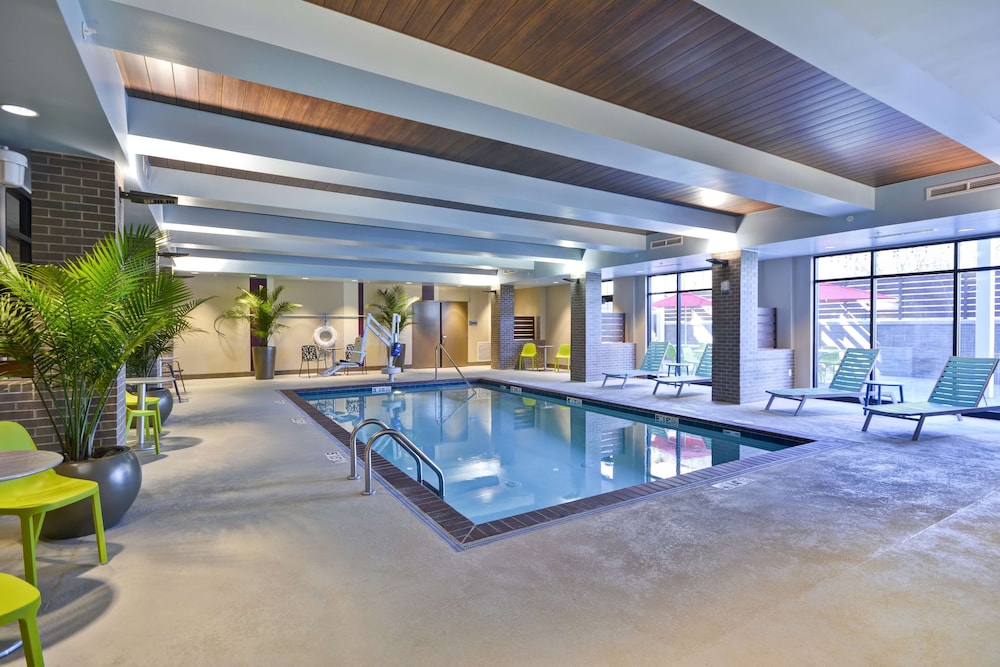 Home2 Suites by Hilton Kansas City KU Medical Center - photo 20