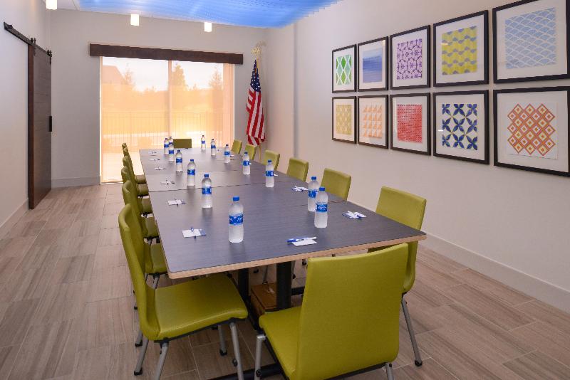 Holiday Inn Express Spring Hill by IHG - photo 21