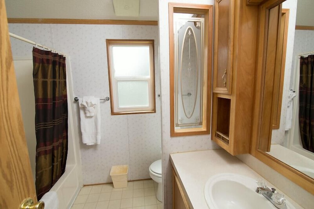 Whalers Rest RV & Camping Resort - photo 51