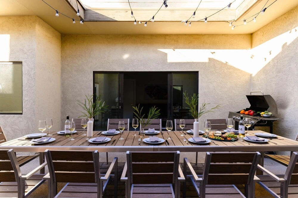 Stellar By Avantstay Modern Artist's Loft in Old Town w Patio - photo 14