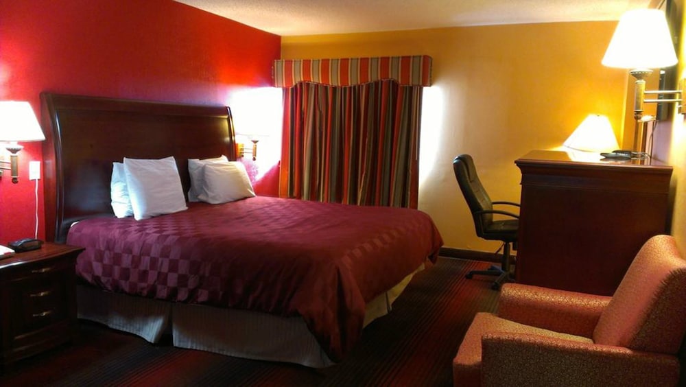 Ramada by Wyndham East Orange - photo 12