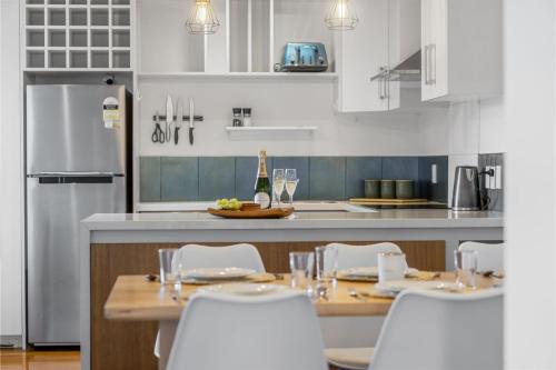D Street Retreat Hamilton — 4-Star Luxury Hotel in Hamilton, New Zealand