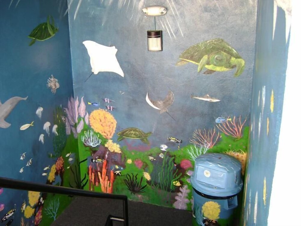 Sea Hawk Motel - photo 34