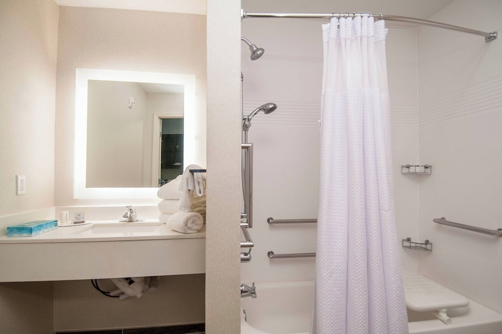 TownePlace Suites by Marriott Vidalia Riverfront - photo 21