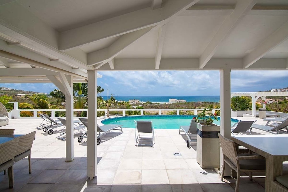 Alizee by Island Properties Online in Philipsburg, Sint Maarten