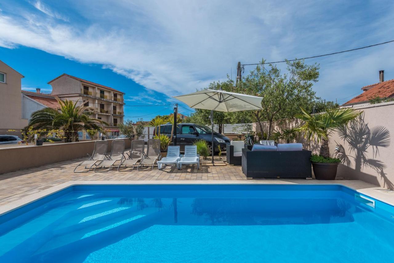 Apartments Nika & Karla — 4-Star Luxury Hotel in Bibinje, Croatia