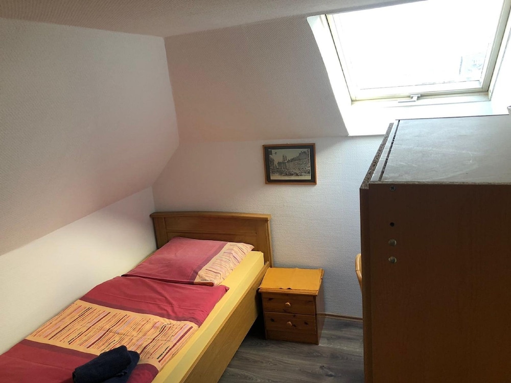 Hotel Holthausen — Uebach-Palenberg — photo 3