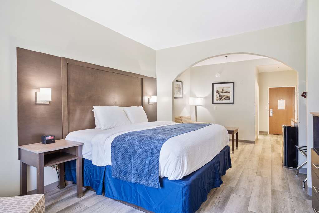 Blue Water Inn Suites BW Signature Collection - photo 9