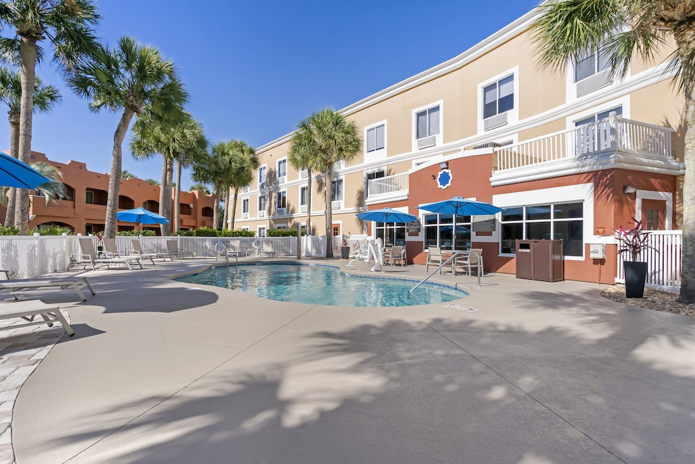 Holiday Inn Express Hotel & Suites The Villages by IHG - photo 39