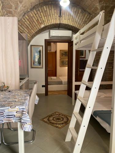 apartment vittorio Emanuele — 4-Star Luxury Hotel in Rome, Italy