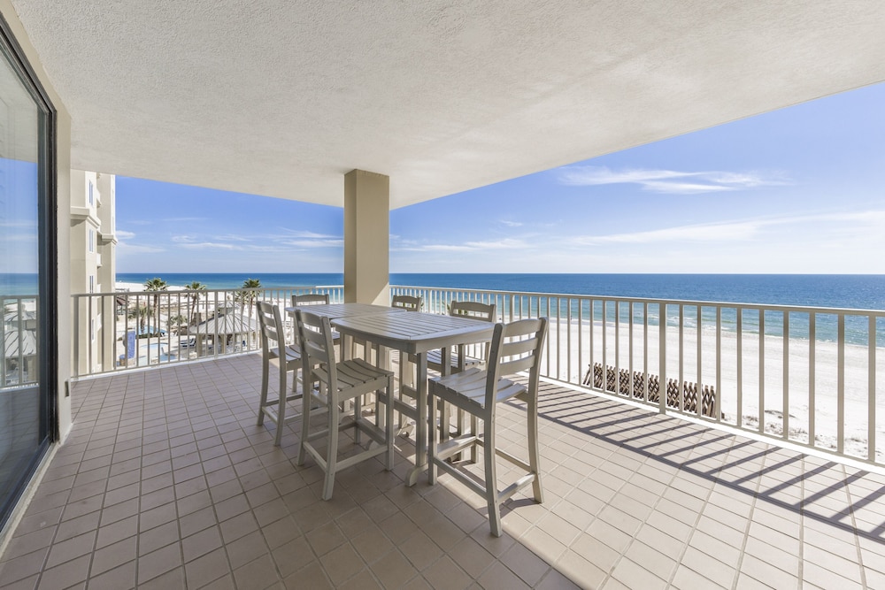Romar Place Condominium — 4-Star Luxury Hotel in Orange Beach, United States