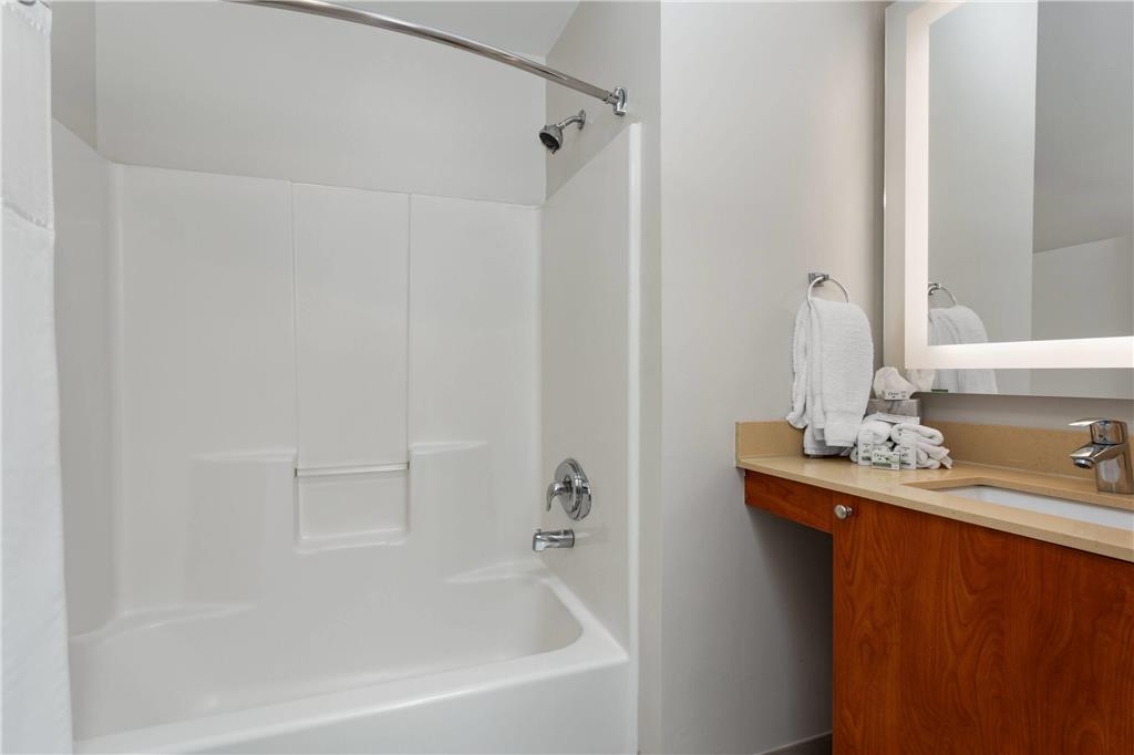 Hawthorn Extended Stay by Wyndham Naples - photo 20