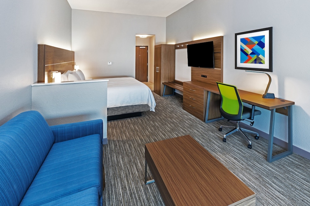 Holiday Inn Express & Suites Houston Downtown North by IHG - photo 12