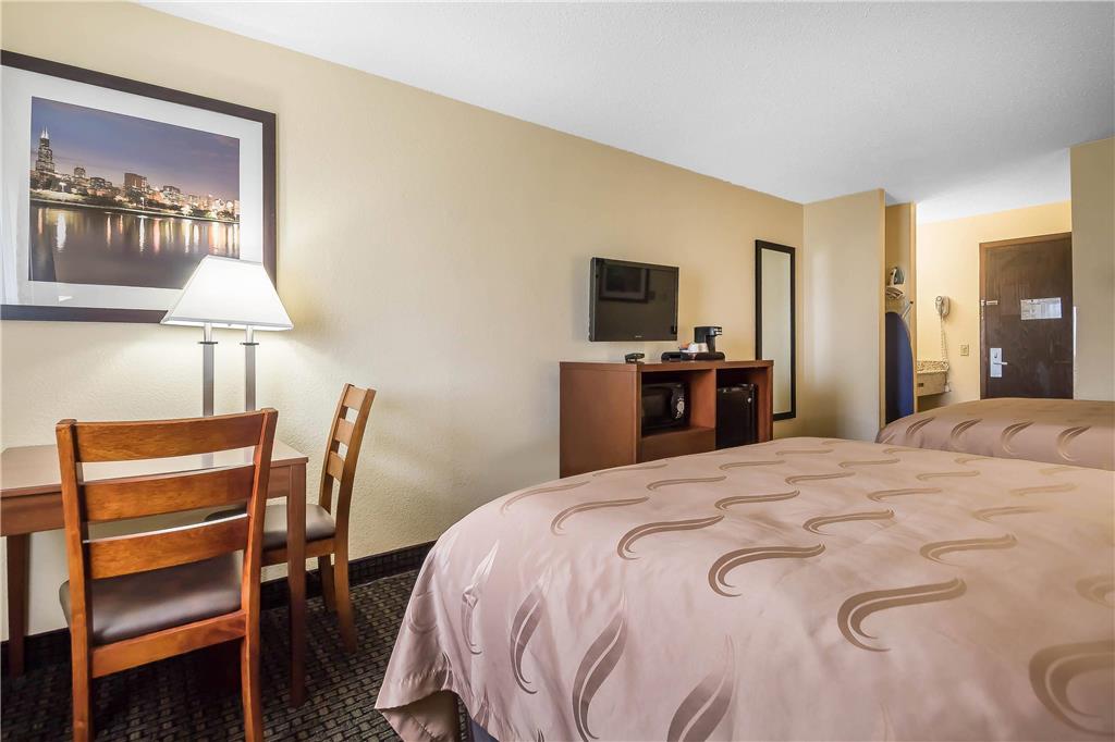 Quality Inn Janesville North - photo 15