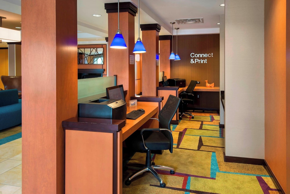 Fairfield Inn & Suites by Marriott Verona - photo 16