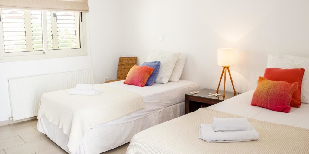 Oceanview Villa 001
