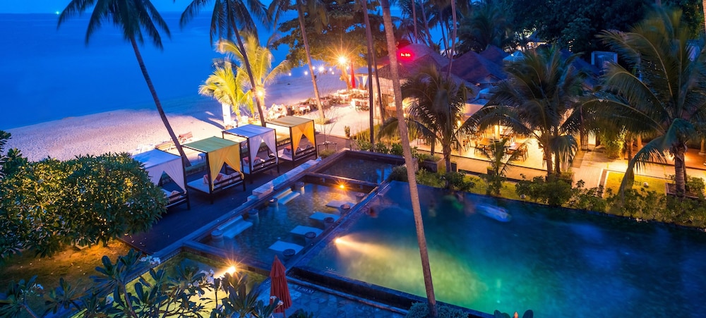 Weekender Resort - carbon neutral hotel in Koh Samui