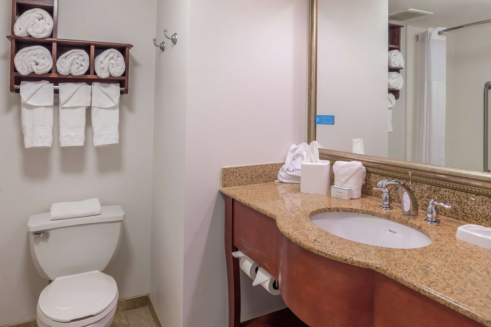 Hampton Inn Columbia Northeast Fort Jackson Area - photo 36