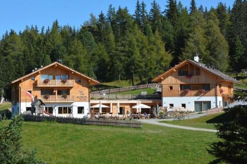 Naturhotel Runa in Rodengo, Italy